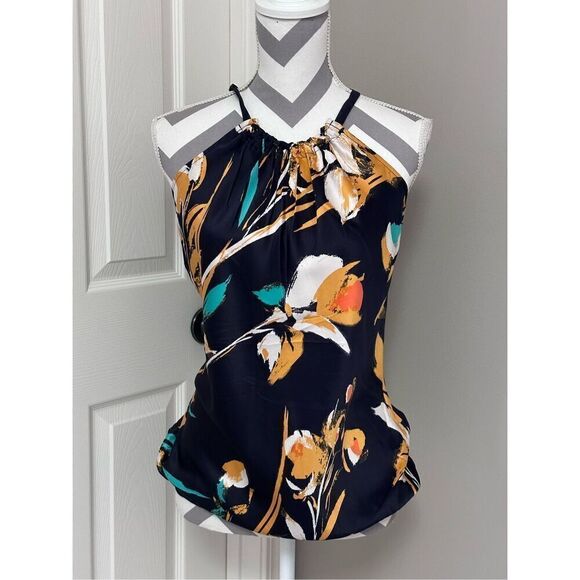 The Limited beautiful halter style top - Picture 1 of 8